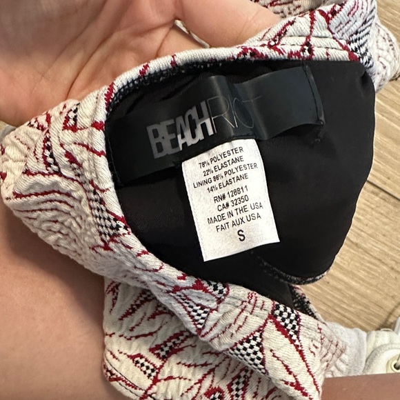 Beach Riot one piece - Picture 3 of 3